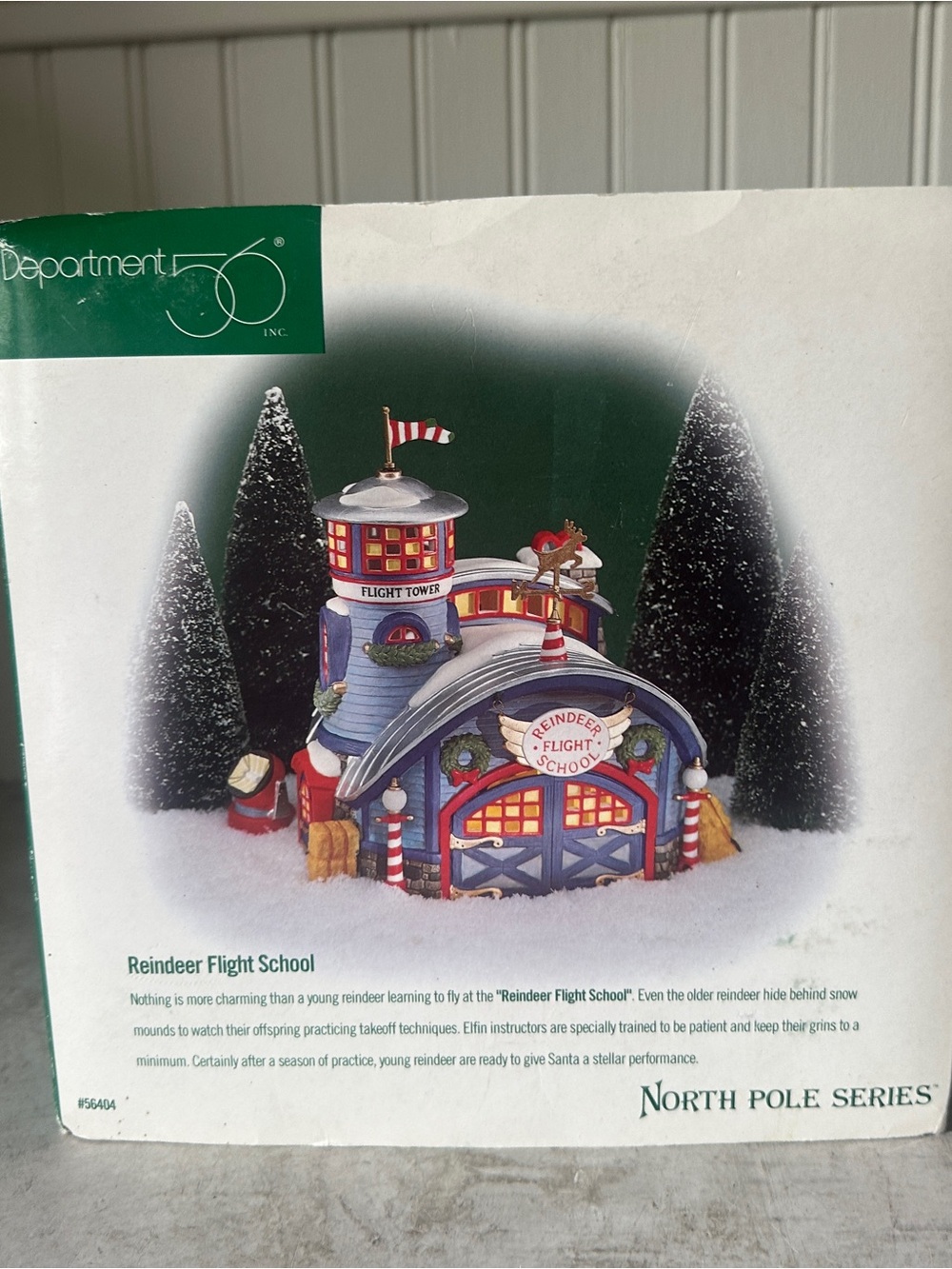 Department 56 Reindeer Flight School #56404 North Pole Village Lit Building EUC